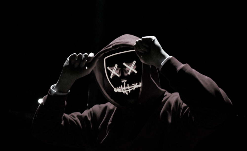 Zero-day exploit draining crypto wallets on iOS and MacOS